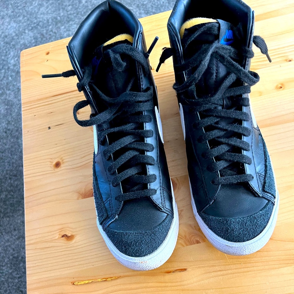 Nike Black Blazers; Size 10 in Women’s